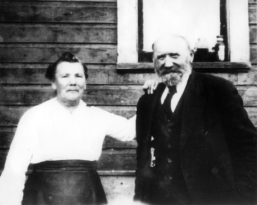 Annie and John Walter - 1920